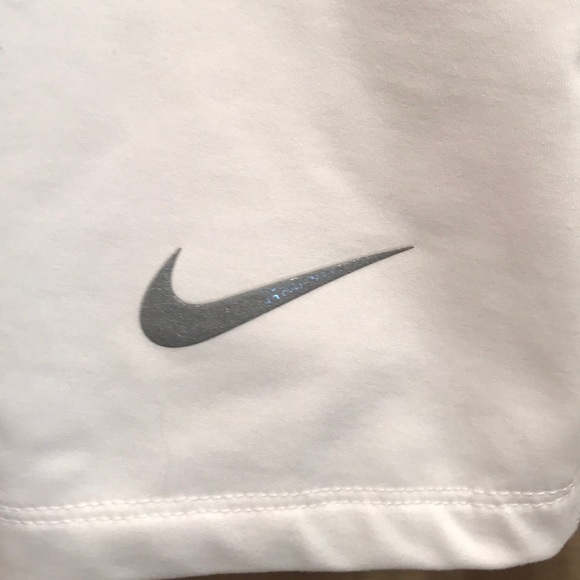 NIKE DRI-FIT - Picture 5 of 6